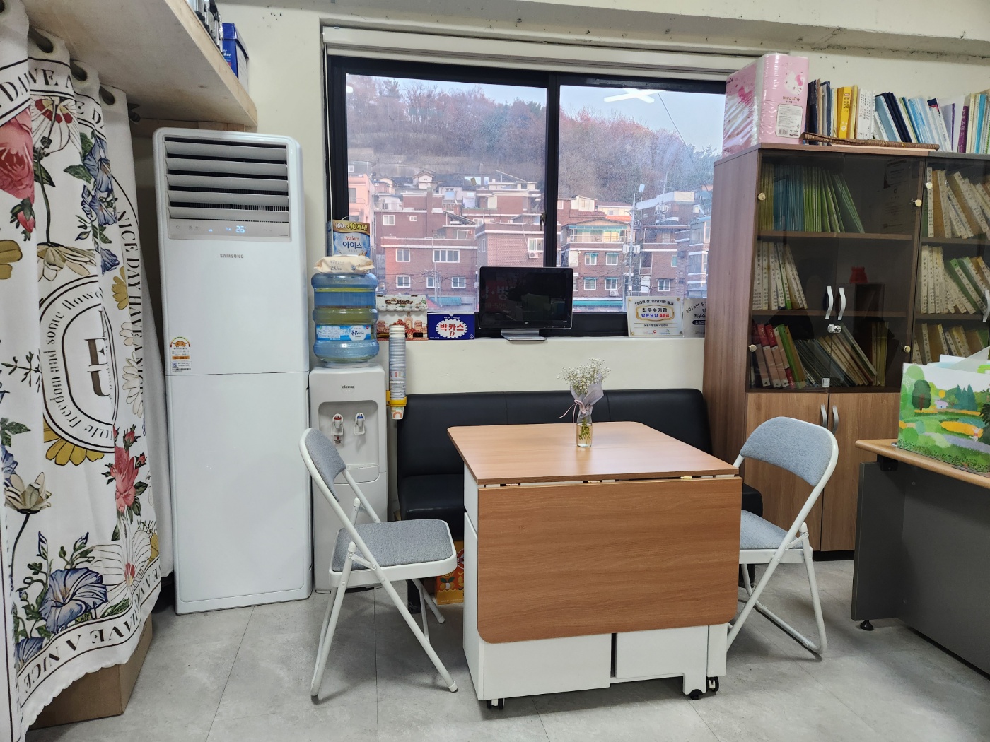 센터 이미지