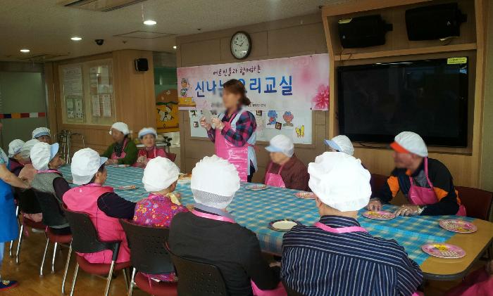 센터 이미지
