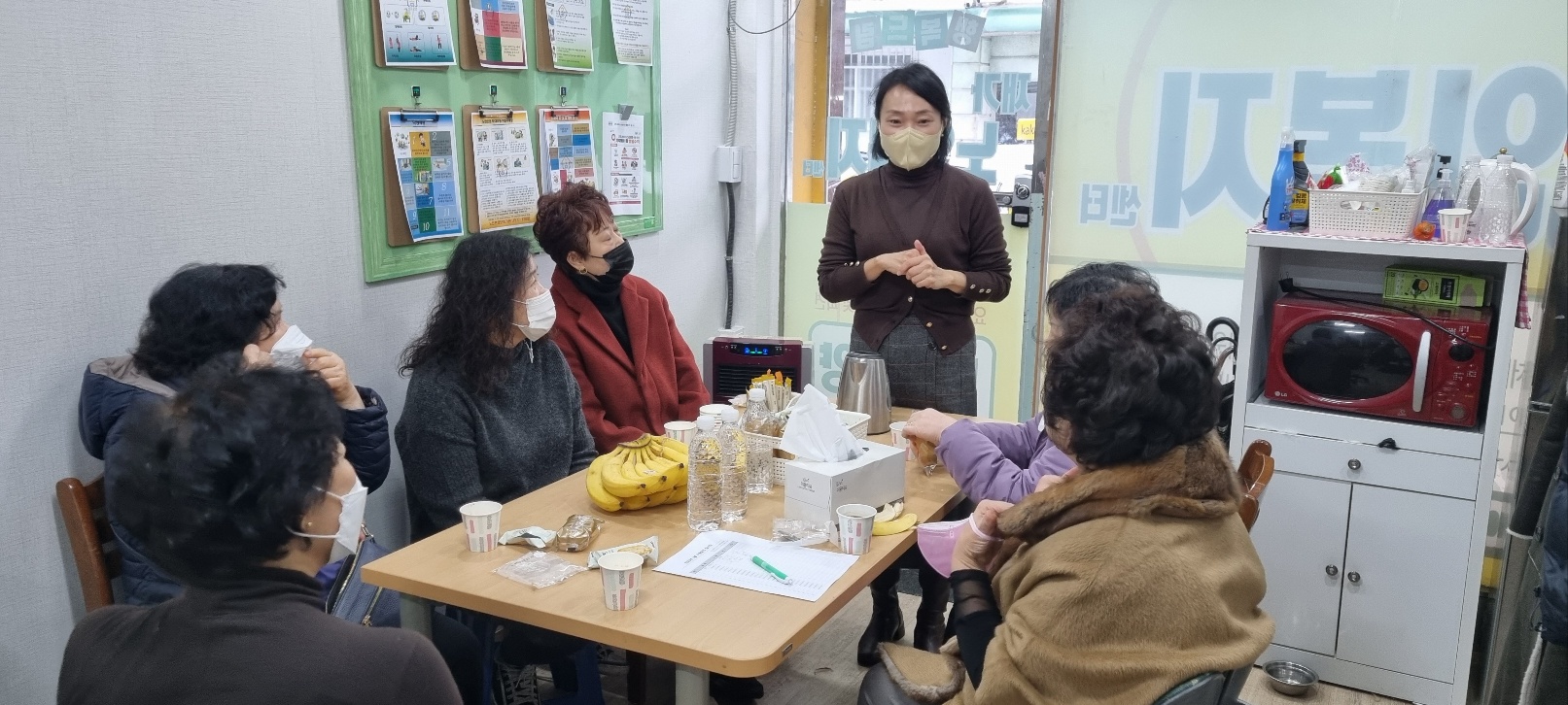 센터 이미지