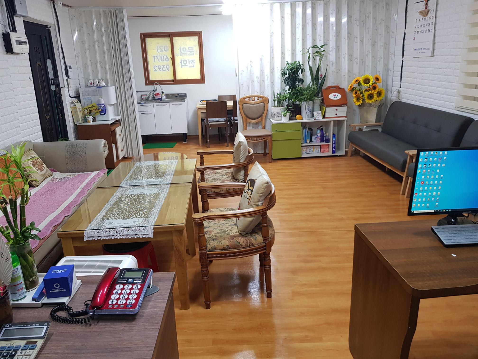 센터 이미지