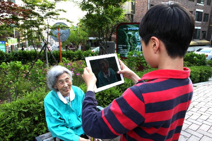 센터 이미지