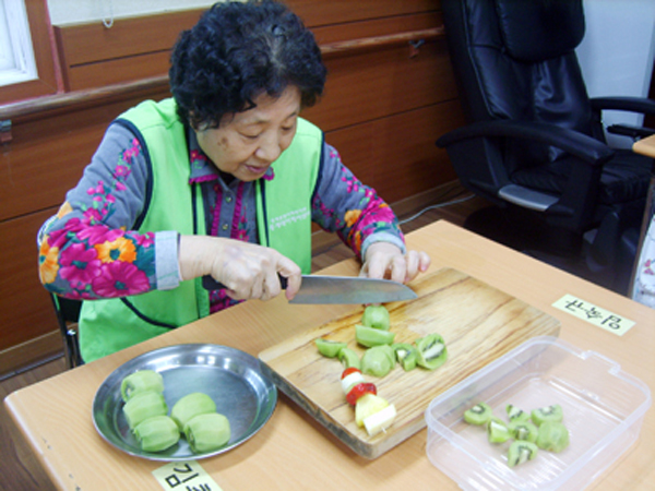 센터 이미지