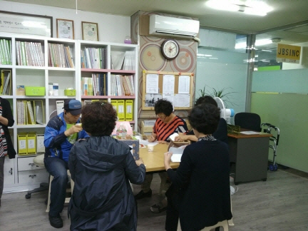 센터 이미지