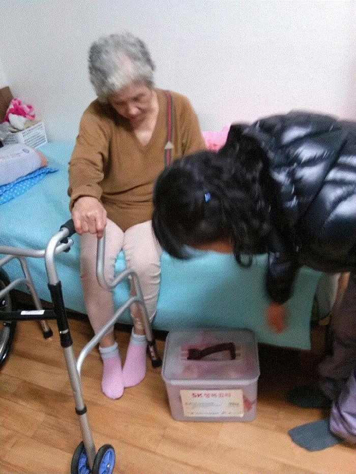 센터 이미지