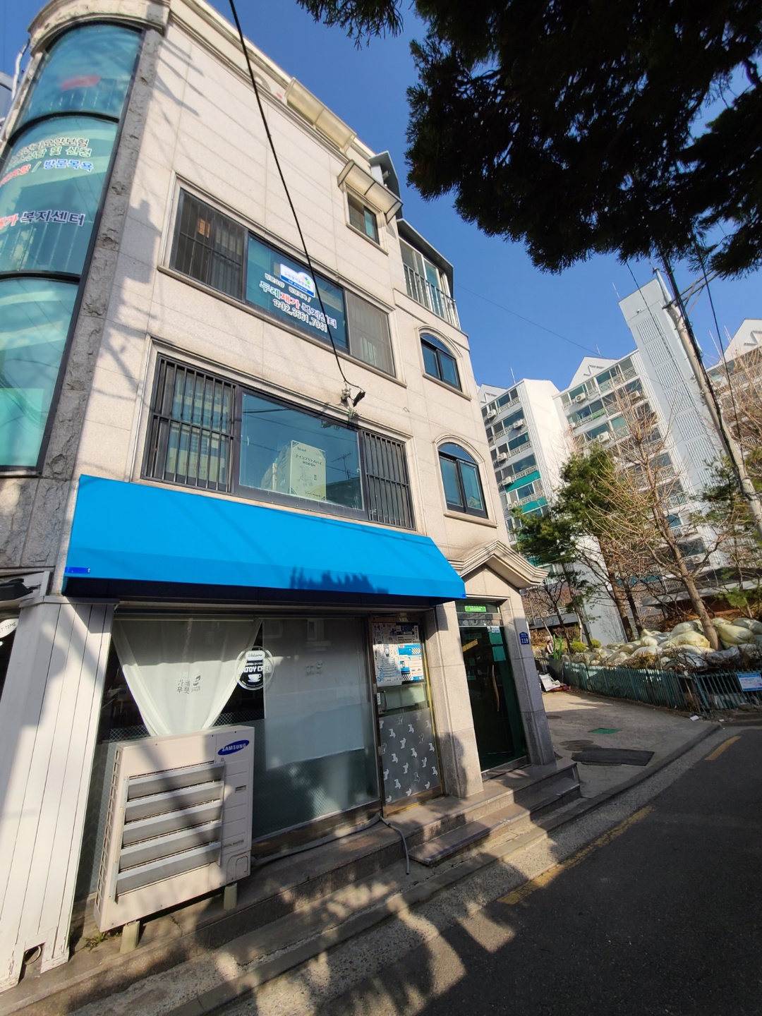 센터 이미지