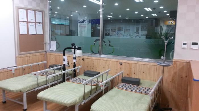 센터 이미지