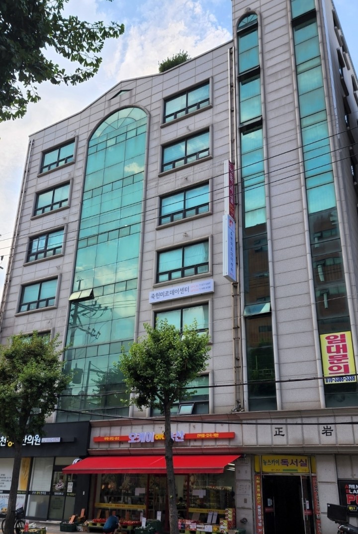 센터 이미지