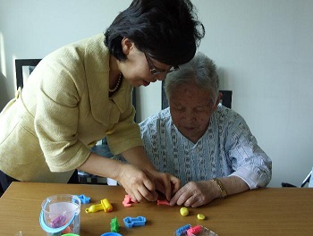 센터 이미지