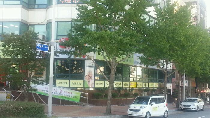 센터 이미지