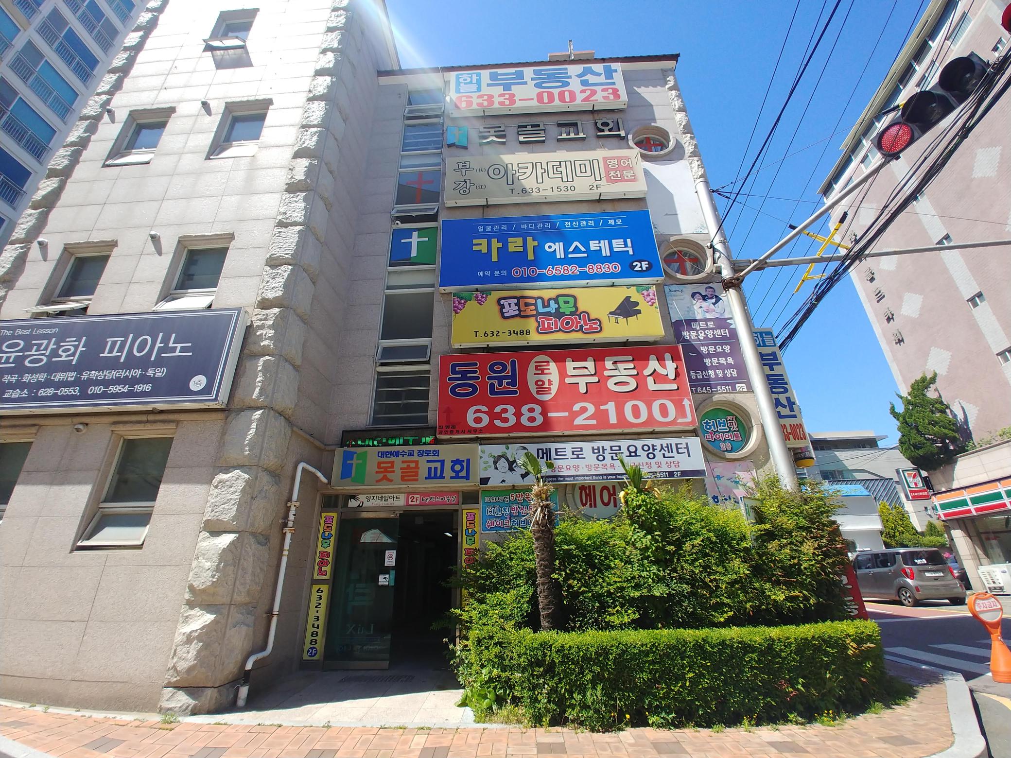 센터 이미지