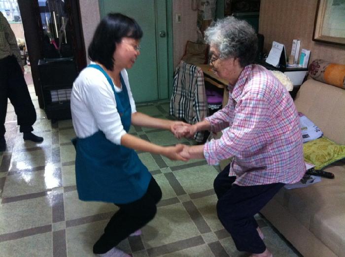 센터 이미지