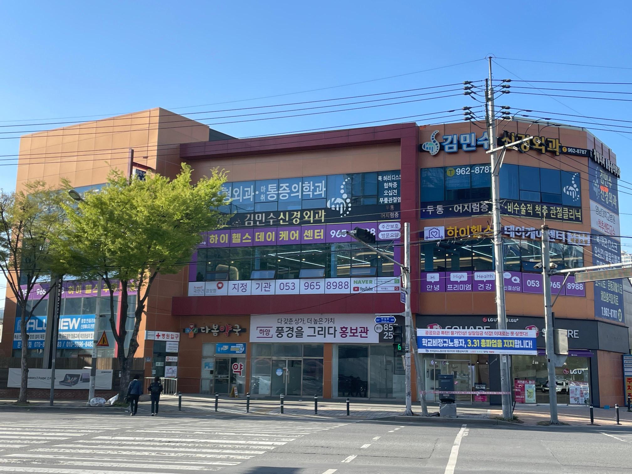 센터 이미지