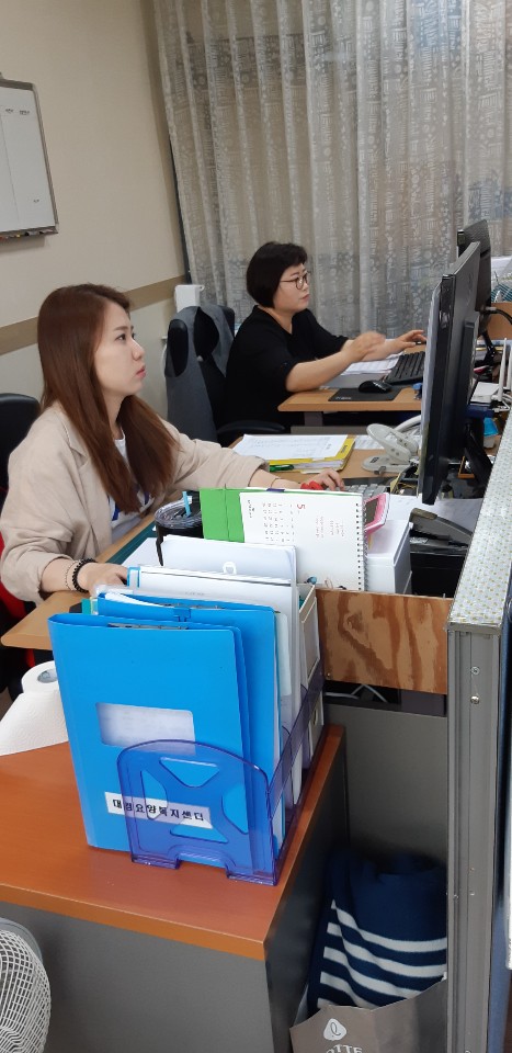 센터 이미지