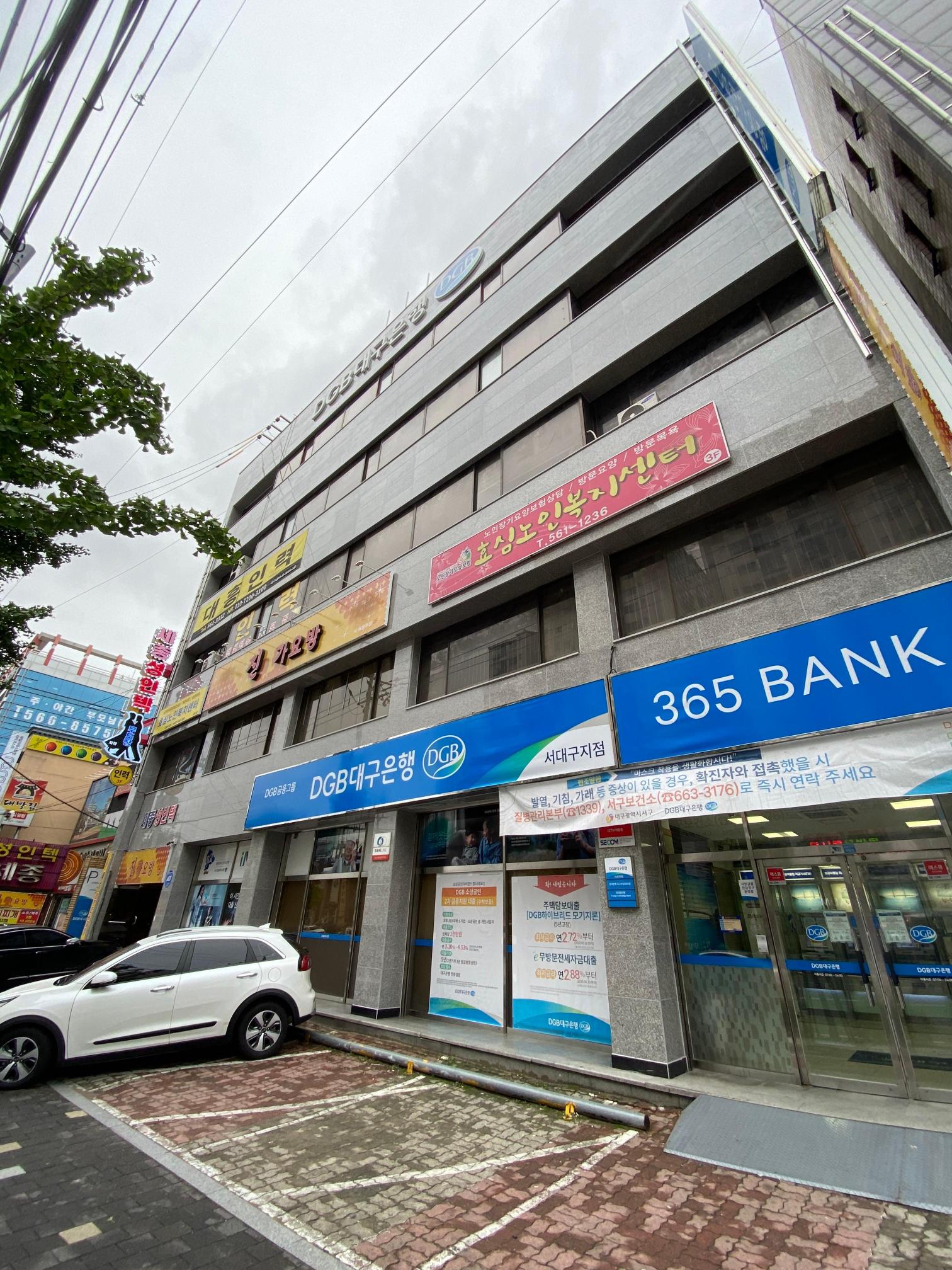 센터 이미지