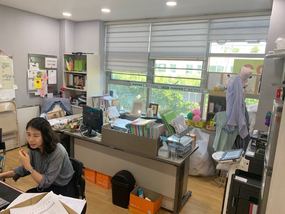 센터 이미지