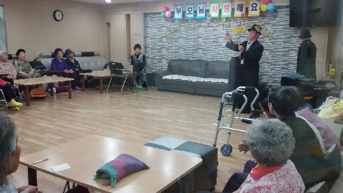 센터 이미지