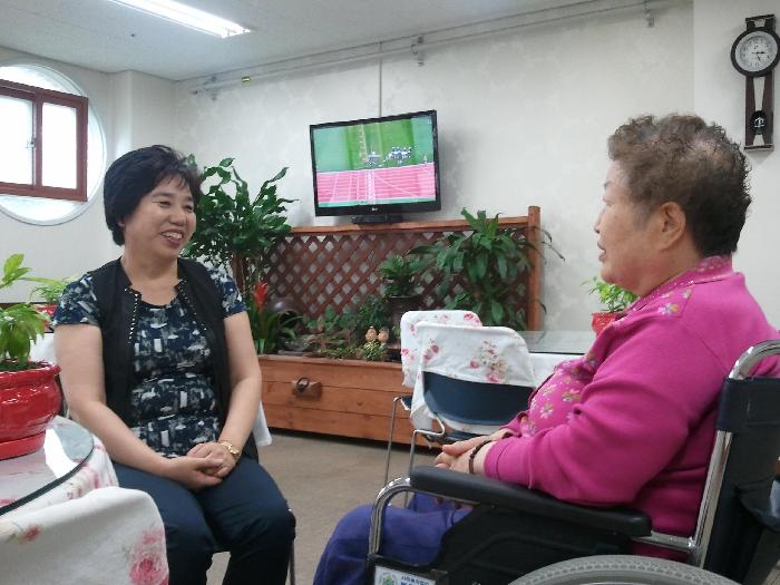센터 이미지