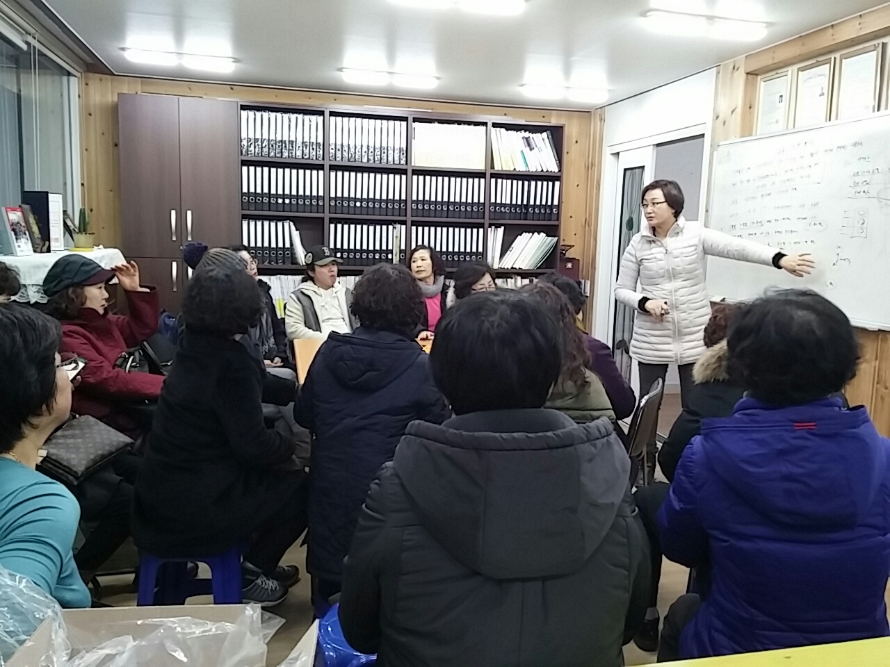 센터 이미지