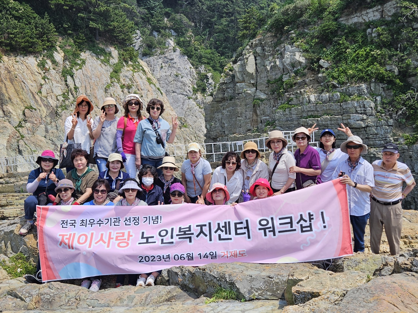 센터 이미지