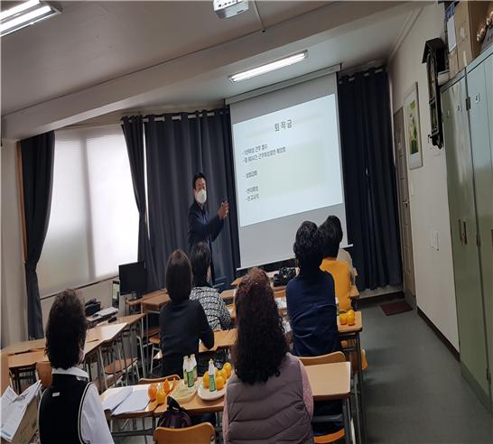 센터 이미지