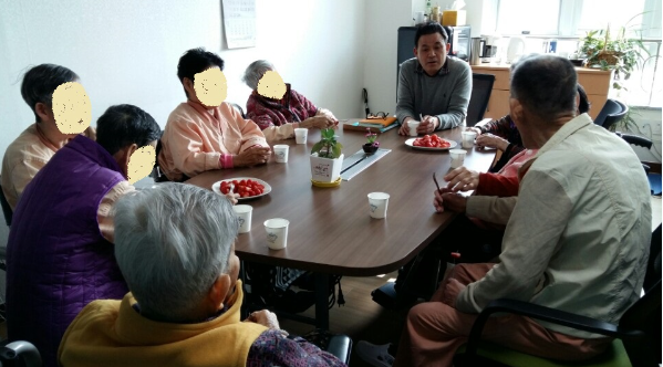 센터 이미지