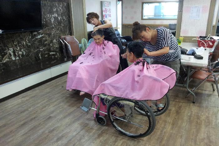센터 이미지