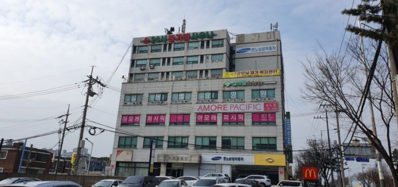 센터 이미지