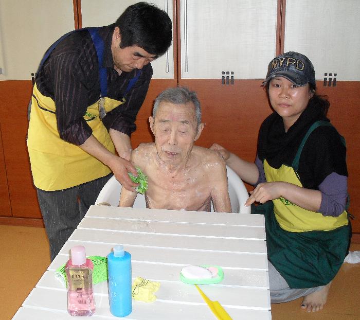 센터 이미지