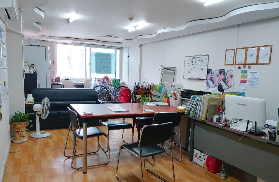 센터 이미지