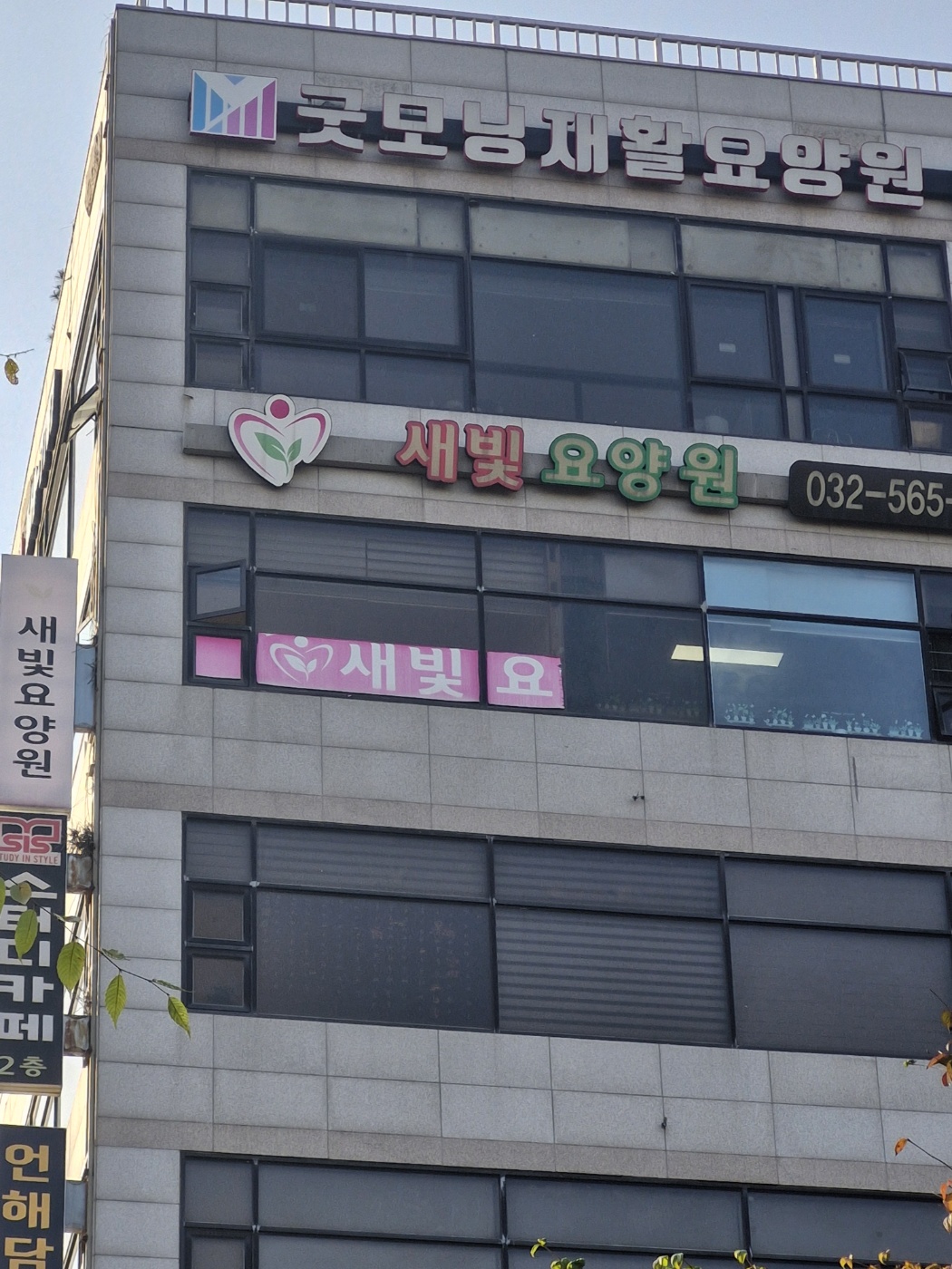 센터 이미지