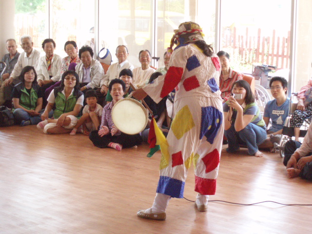 센터 이미지