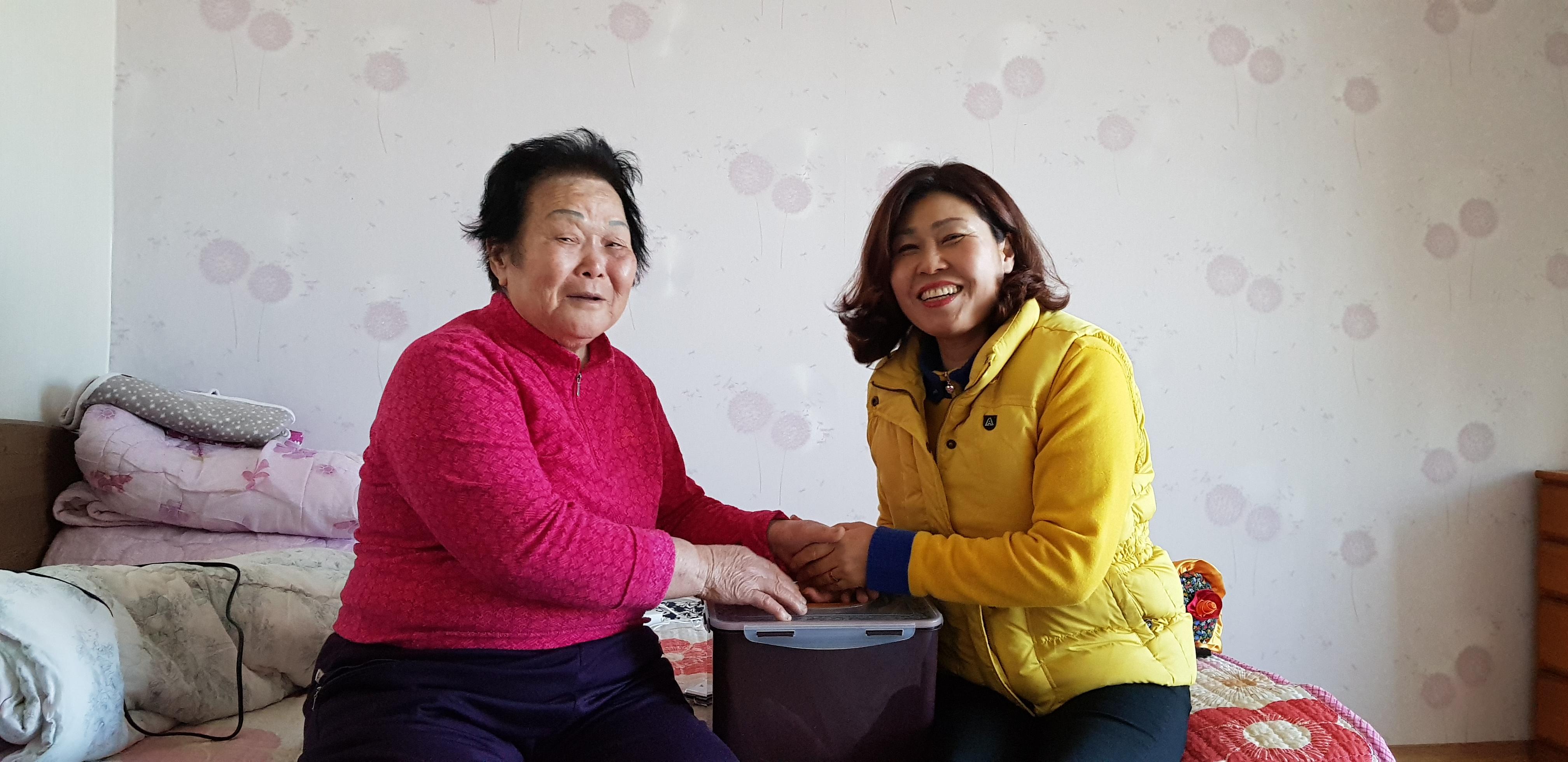센터 이미지