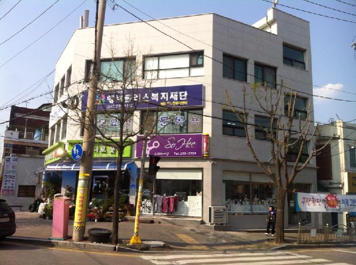 센터 이미지