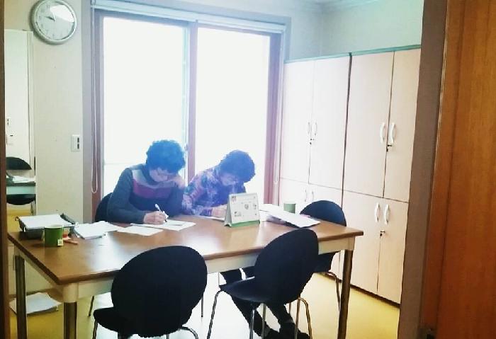 센터 이미지