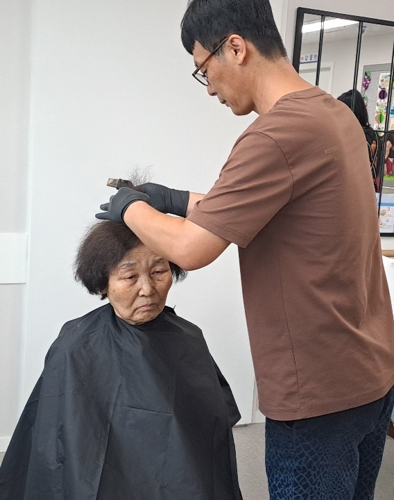 센터 이미지