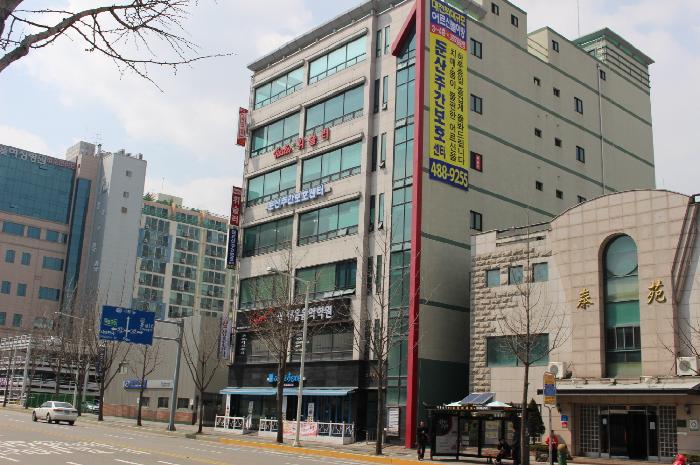 센터 이미지