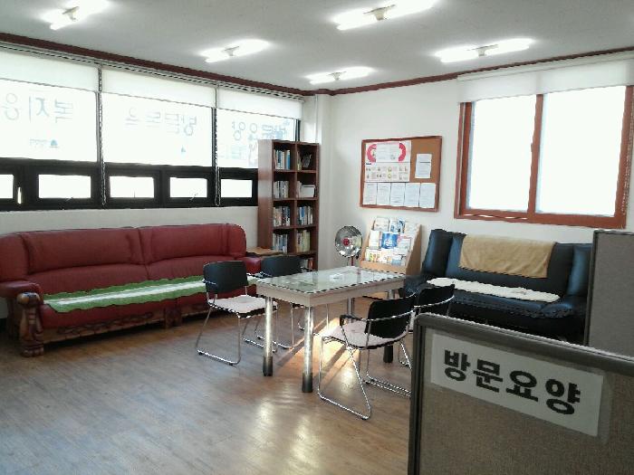 센터 이미지