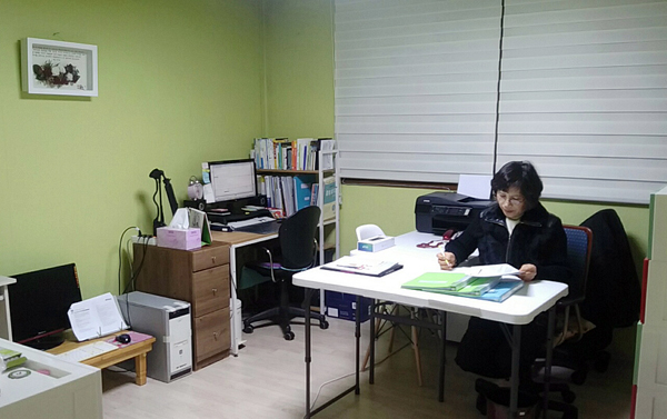 센터 이미지