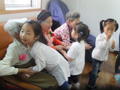 센터 이미지