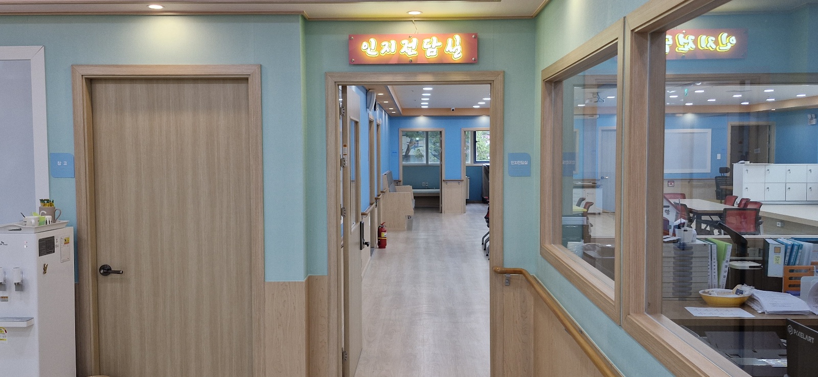 센터 이미지