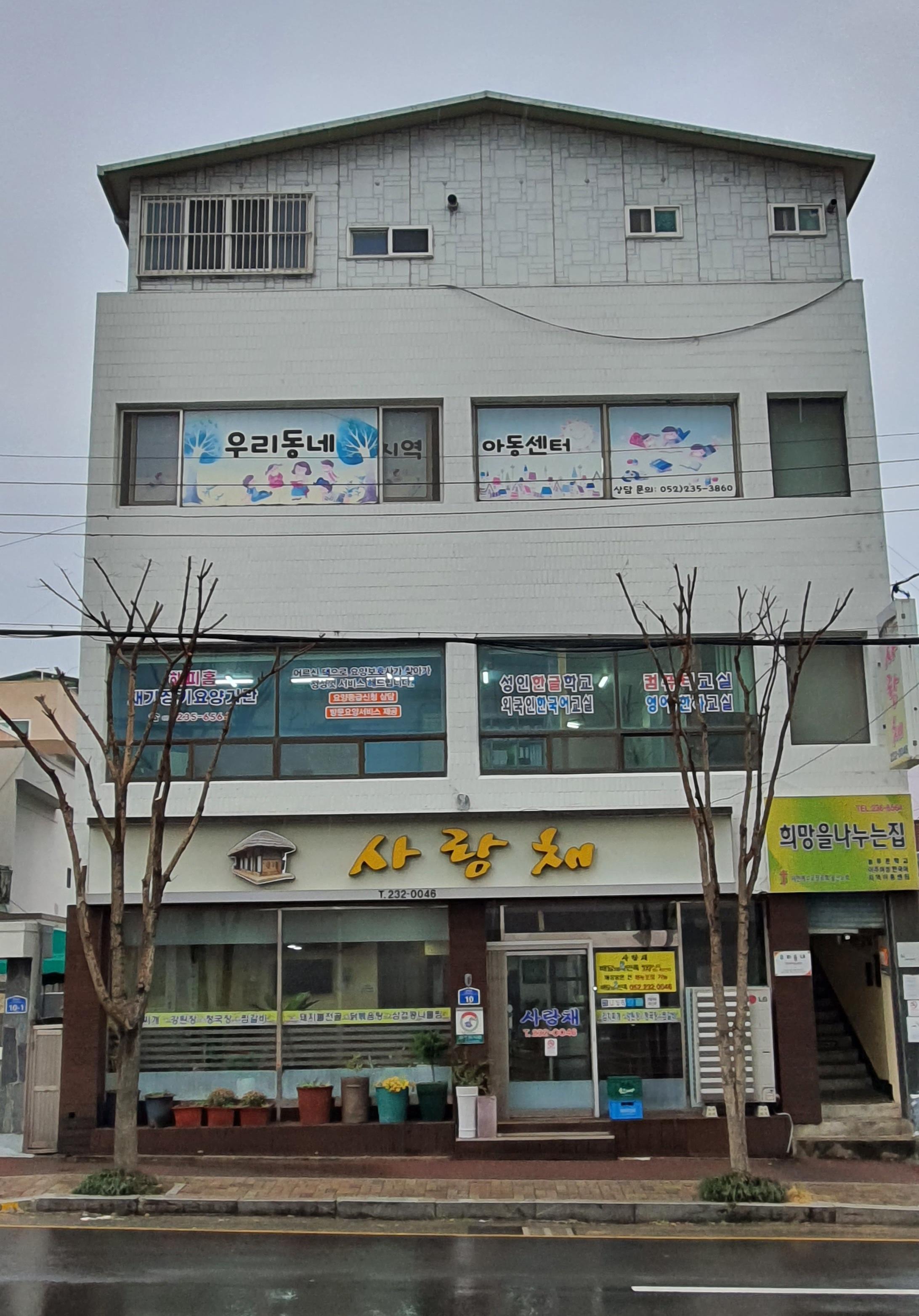 센터 이미지