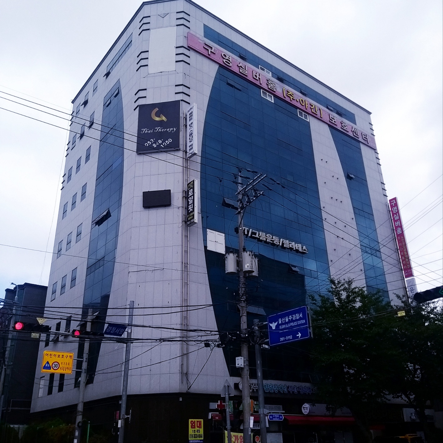 센터 이미지