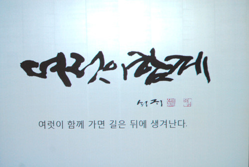 센터 이미지