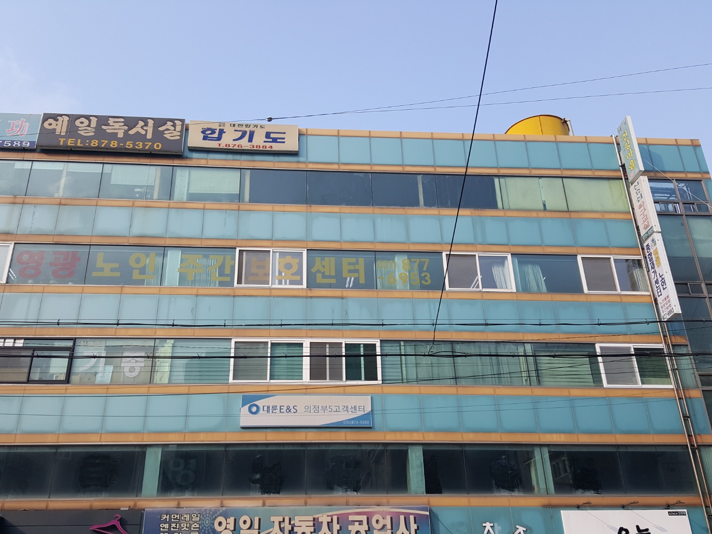 센터 이미지