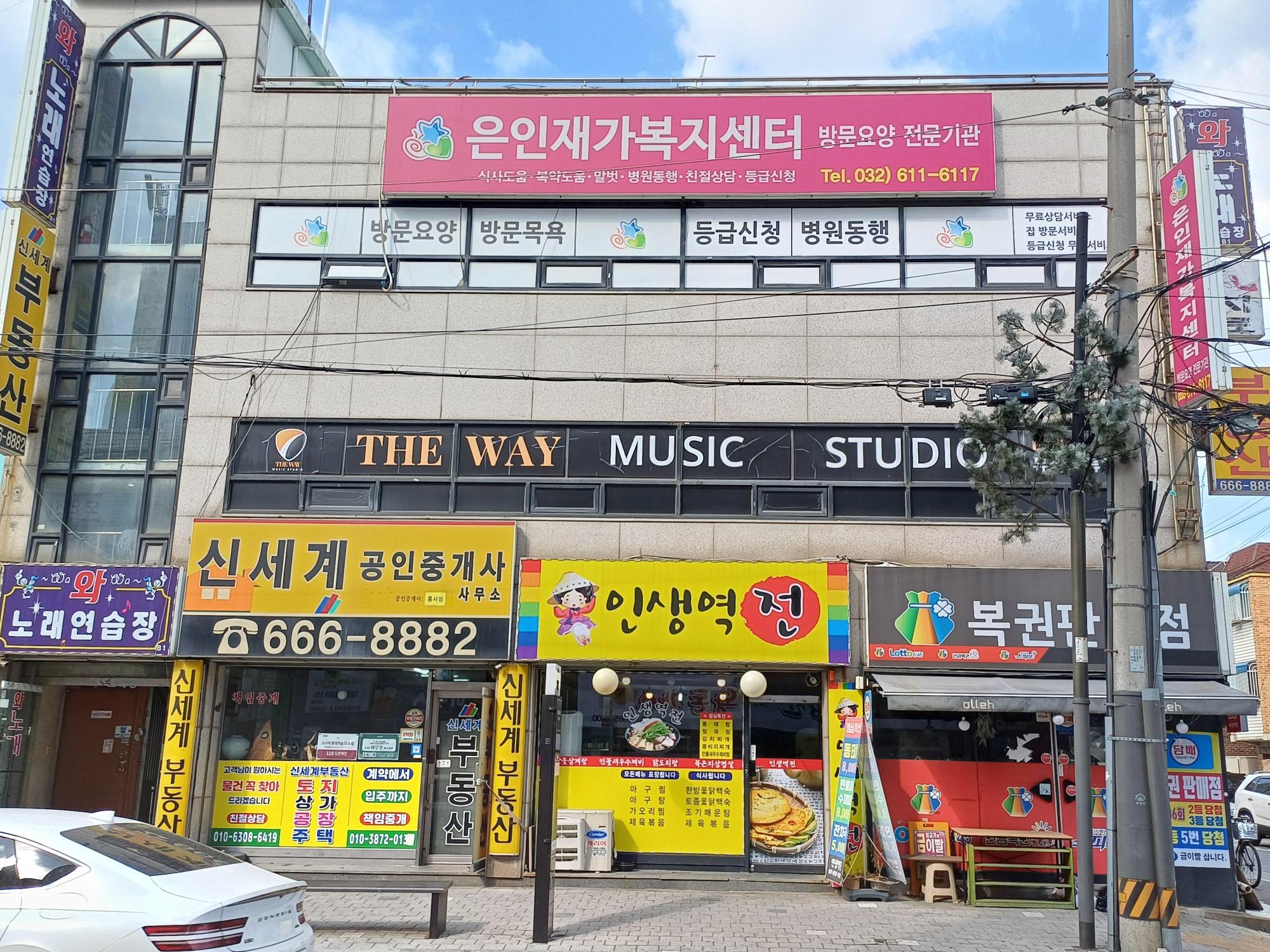 센터 이미지
