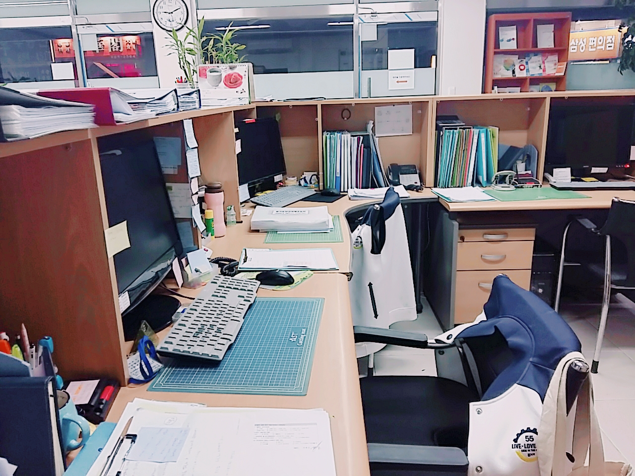 센터 이미지