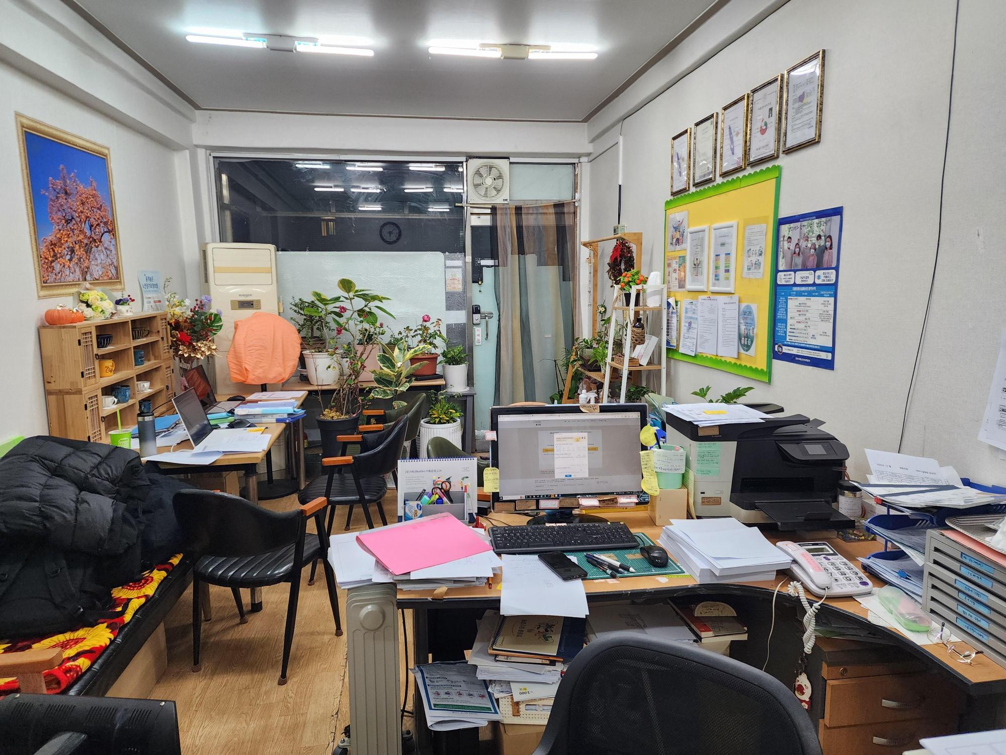센터 이미지