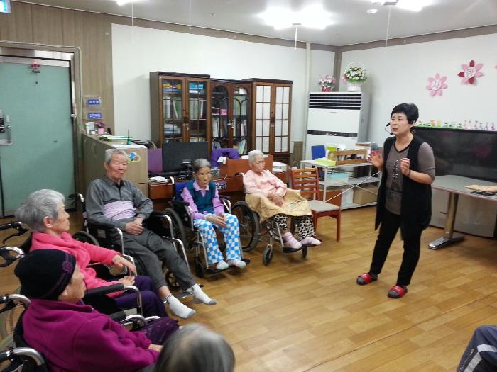 센터 이미지