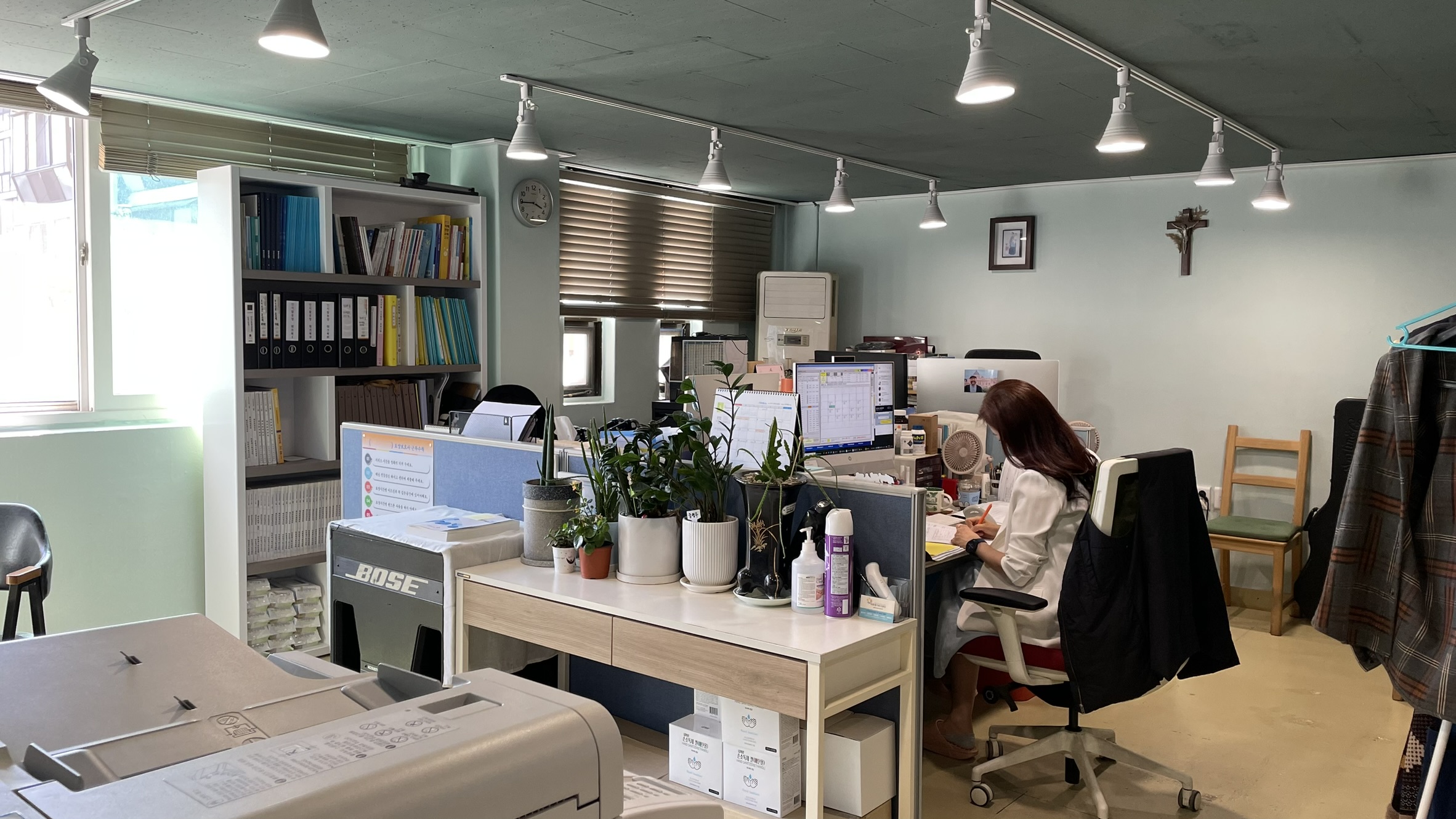 센터 이미지