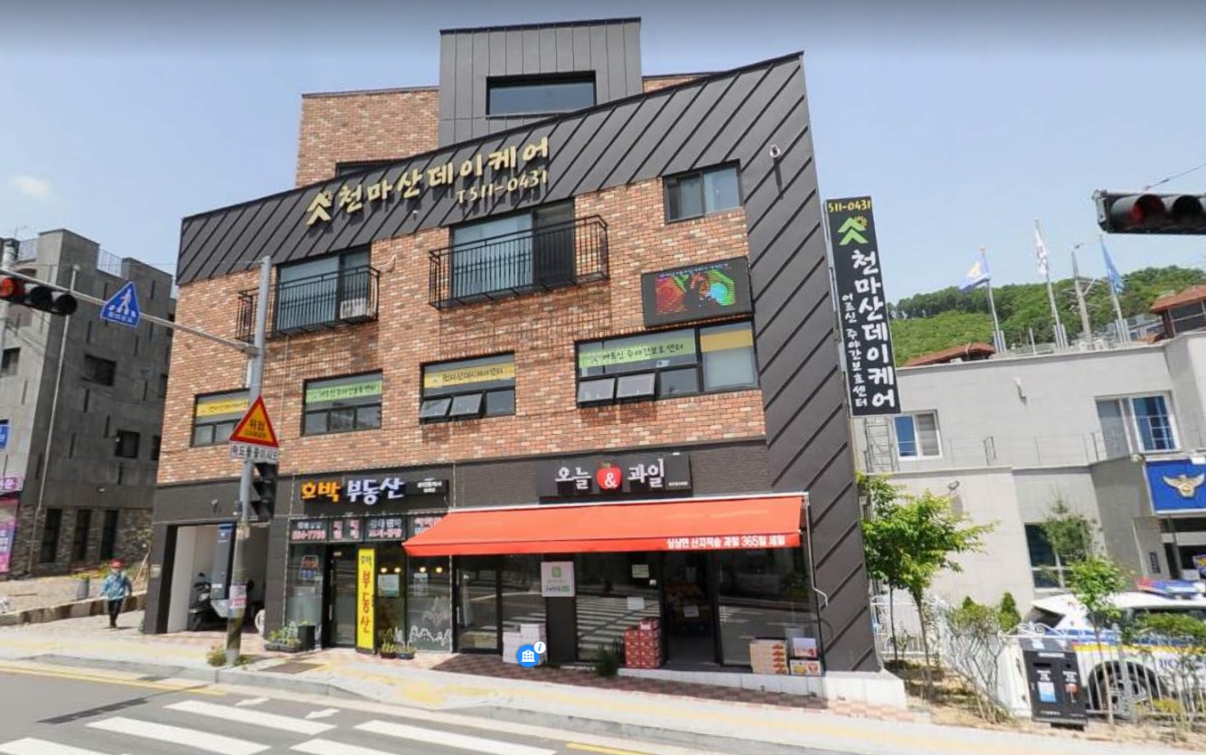 센터 이미지